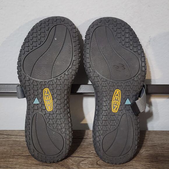 Keen Solr Toe Post Men's Buckle Strap Sport/Beach Sandals Shoes Size 10 Gray - Picture 6 of 9